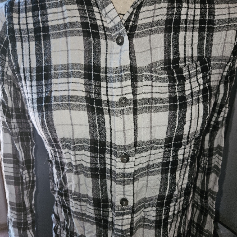 SO Womans Long Sleeve Plaid Top - Picture 4 of 9